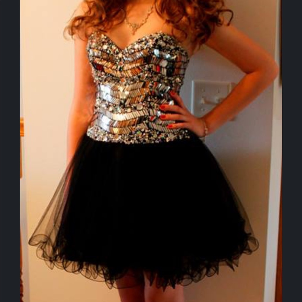 Black & Silver Night Moves Prom Dress